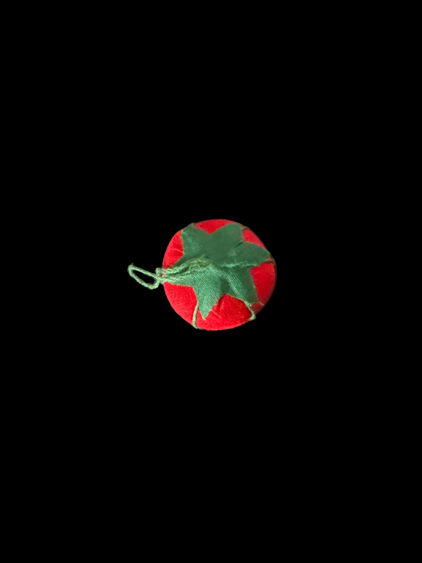 Dritz - Mini Tomato Pincushions - Notions