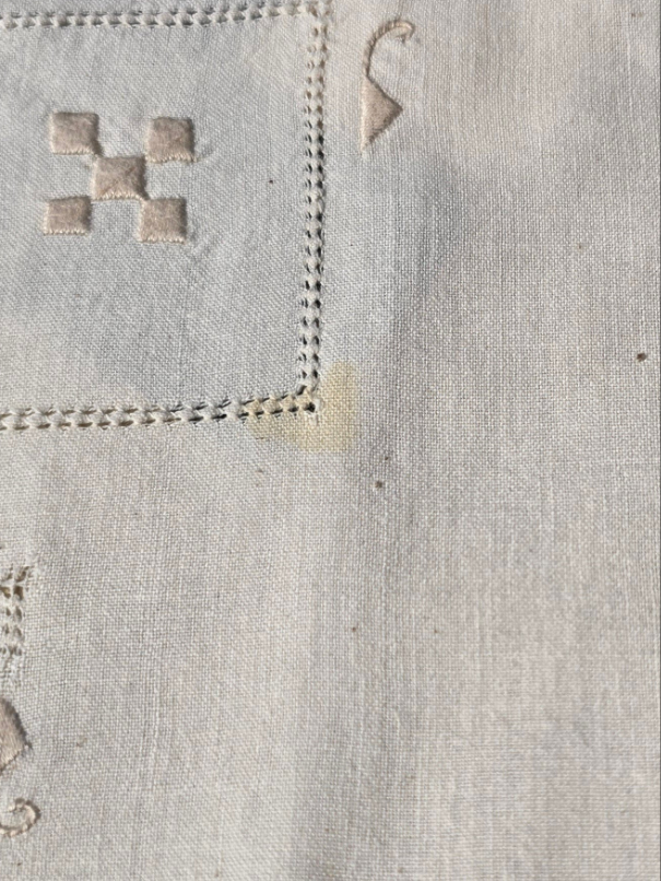 Vintage Cream and Pink Tablecloth and Napkins