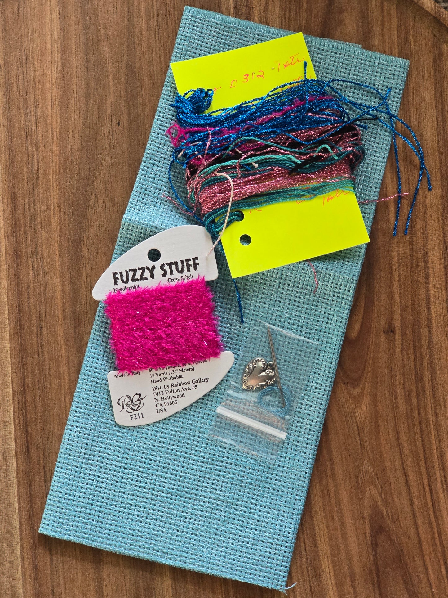 Aidaworks - Stitchin' Fix - Love Every Birdie - Cross Stitch Kit