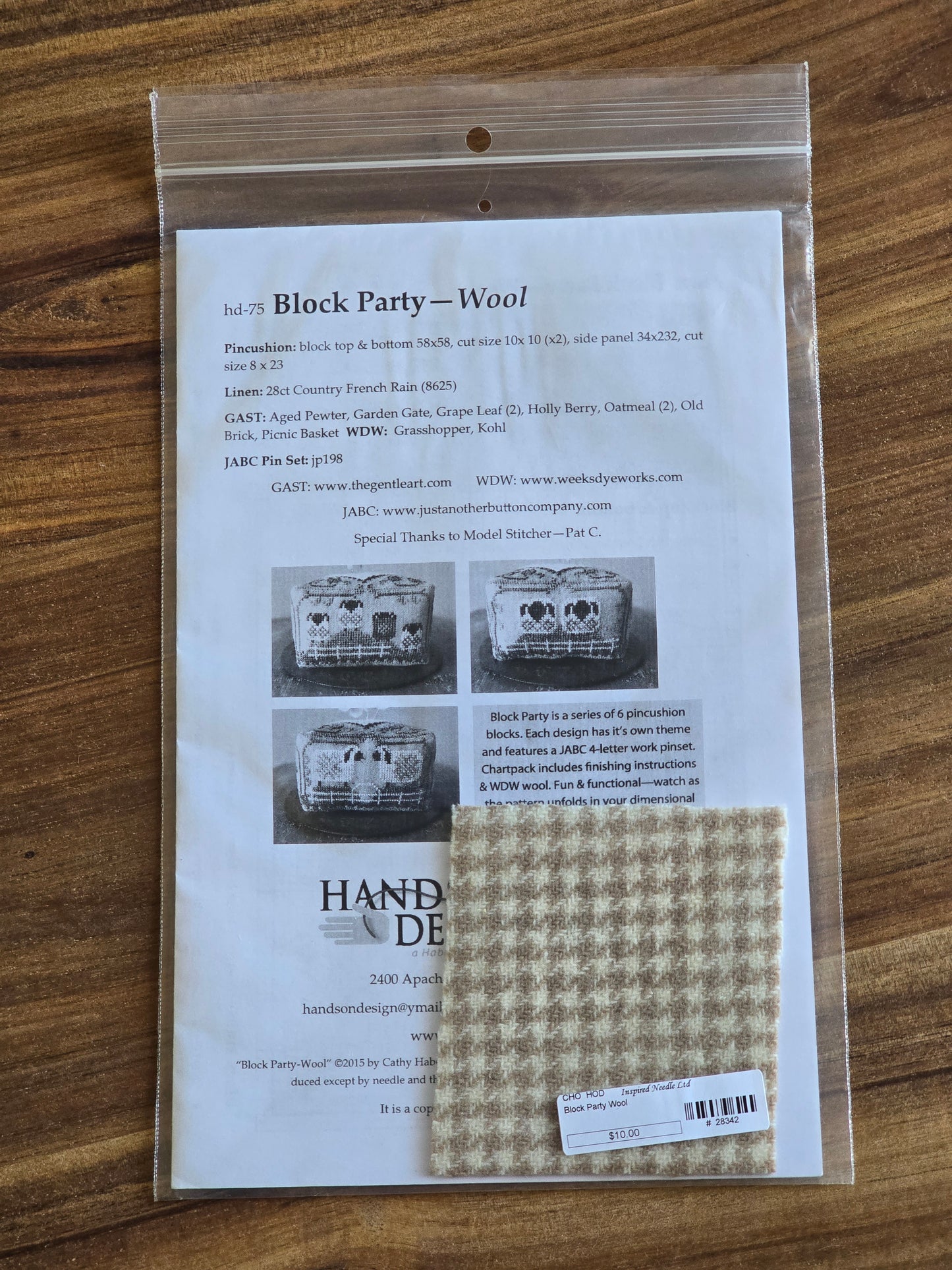Hands on Design - Block Party - Wool - Cross Stitch Pattern