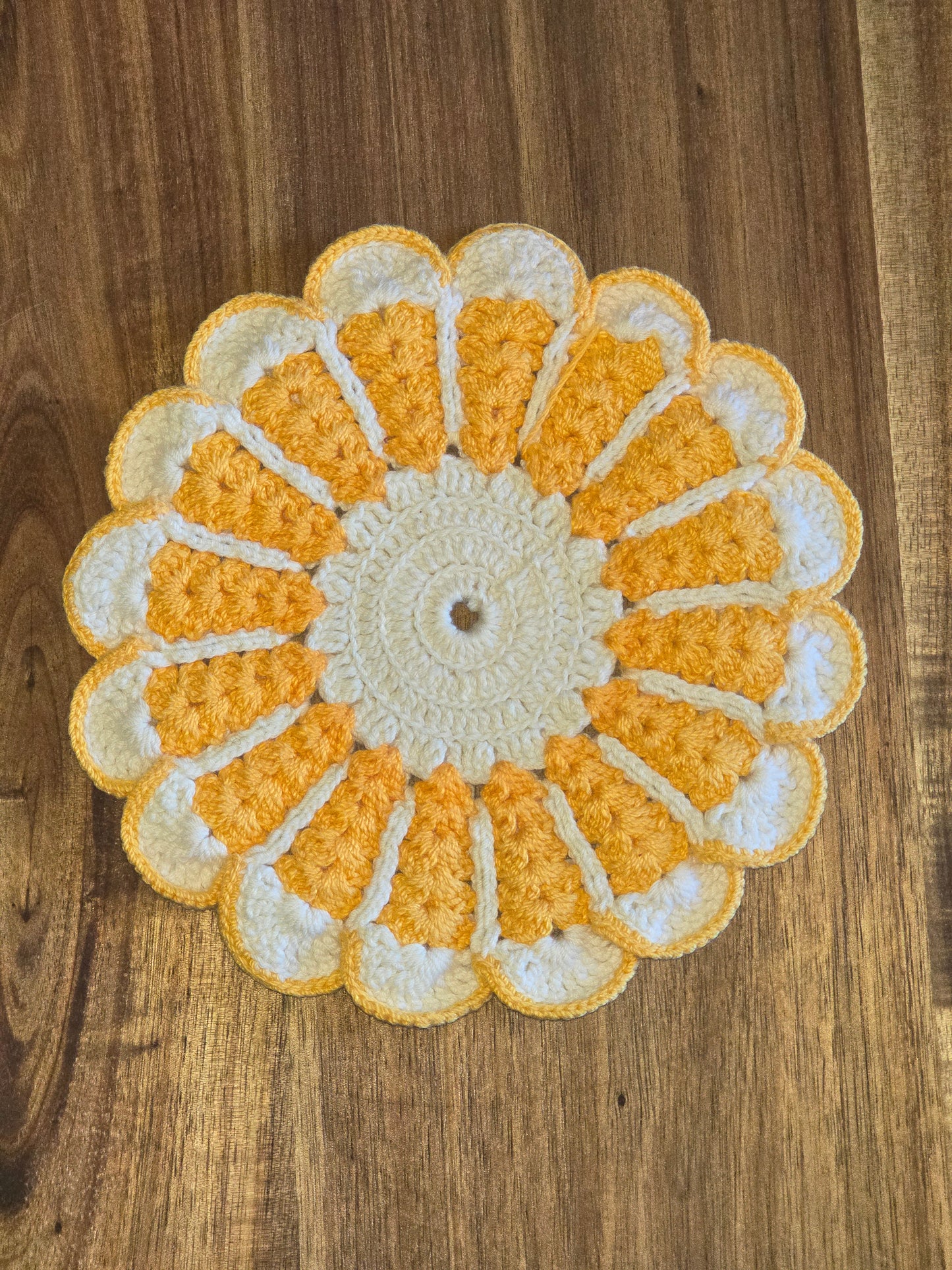 Vintage Hot Pad - Yellow and White