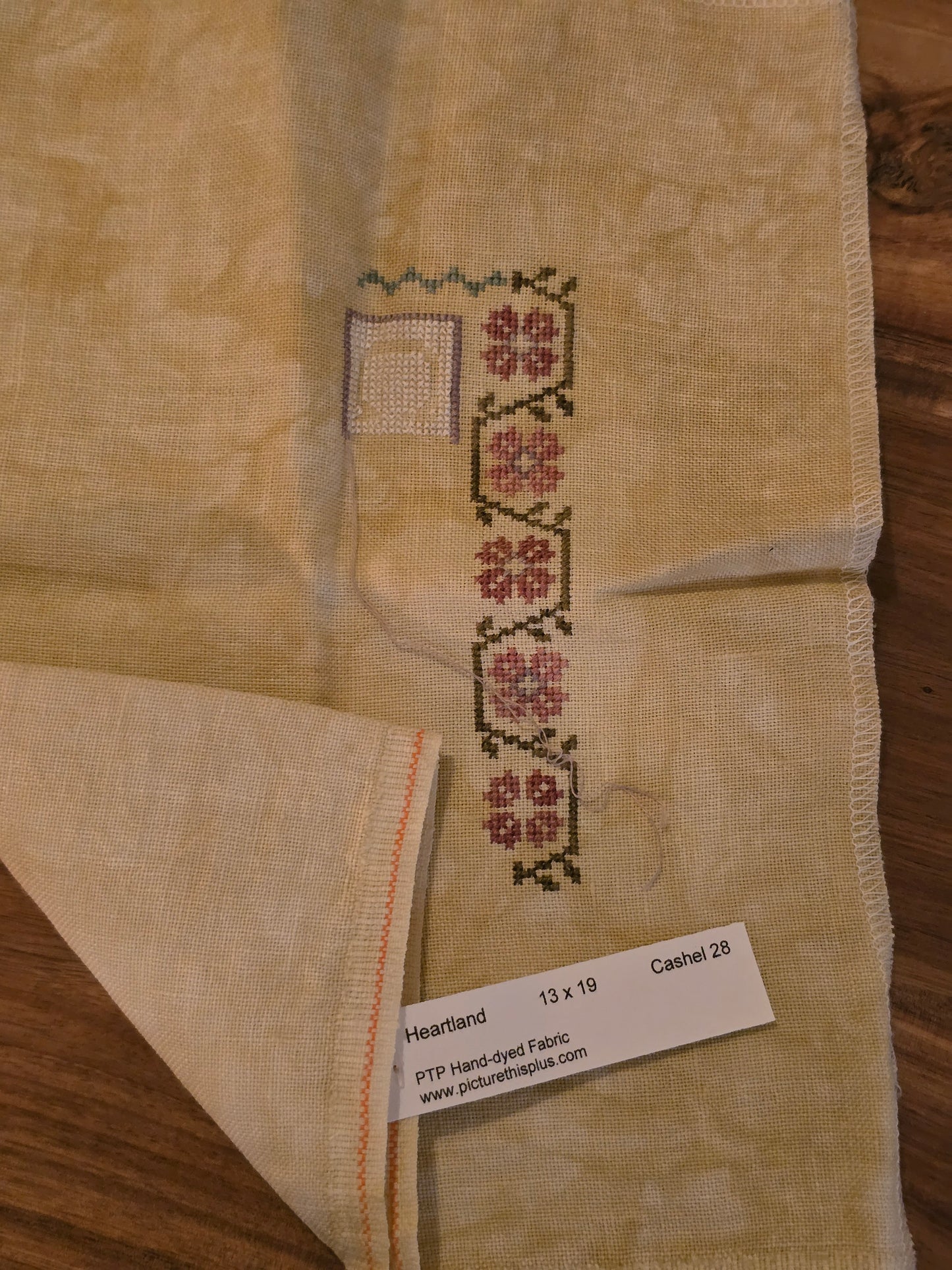 Lizzie Kate - Spirit of Christmas - Mystery Sampler - Cross Stitch Kit