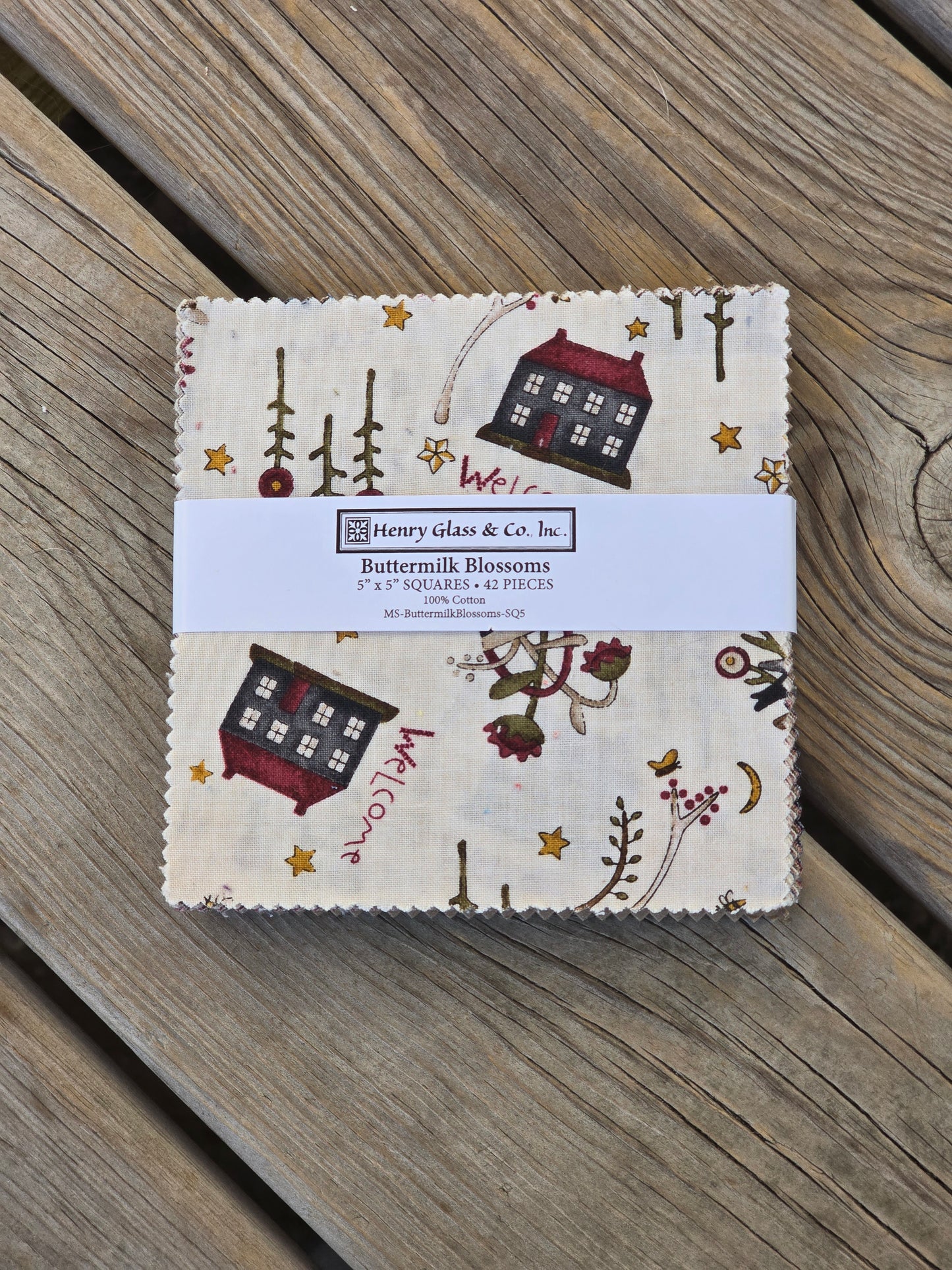 Henry Glass & Co., Inc - Buttermilk Blossoms - Charm Pack