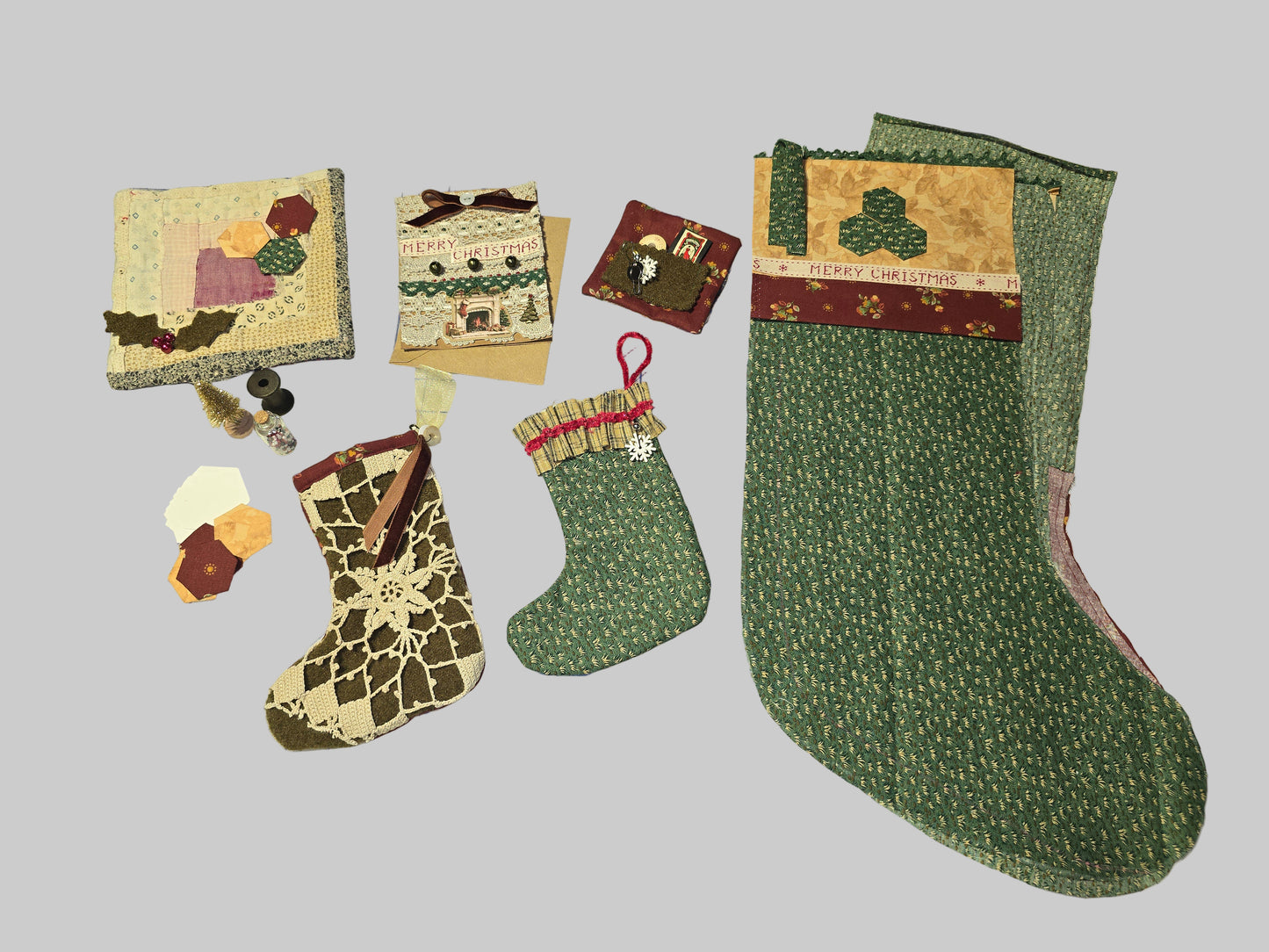 Gather 'n Stitch Exclusive - A Primitive Christmas Box 2025