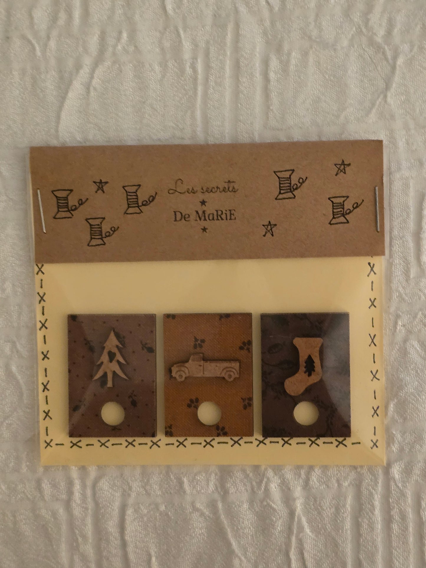 Les Secrets De Marie - Tree, Truck, Stocking Thread Holders - Nashville Needlework Market 2026