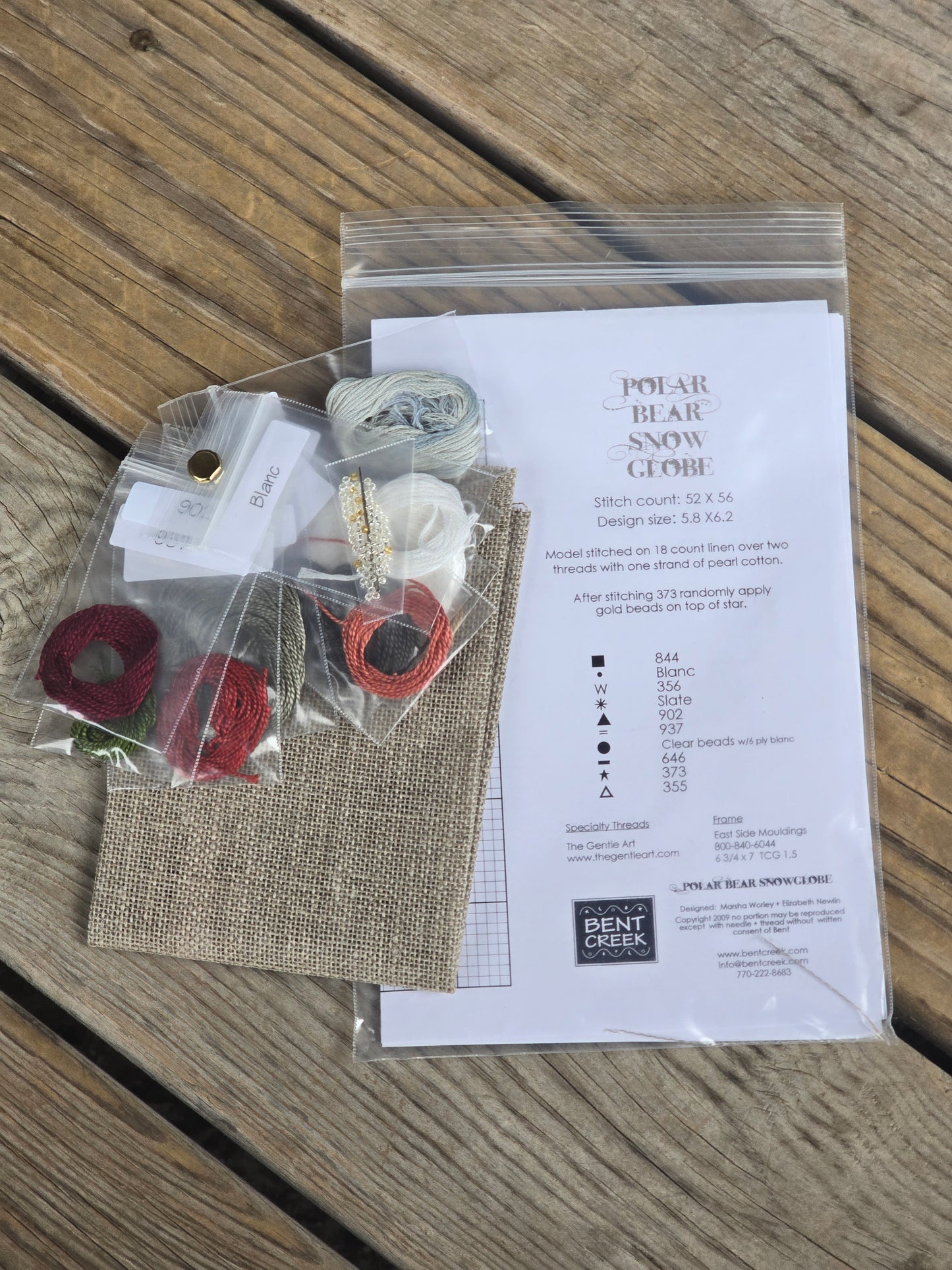 Bent Creek - Polar Bear Snow Globe - Cross Stitch Kit