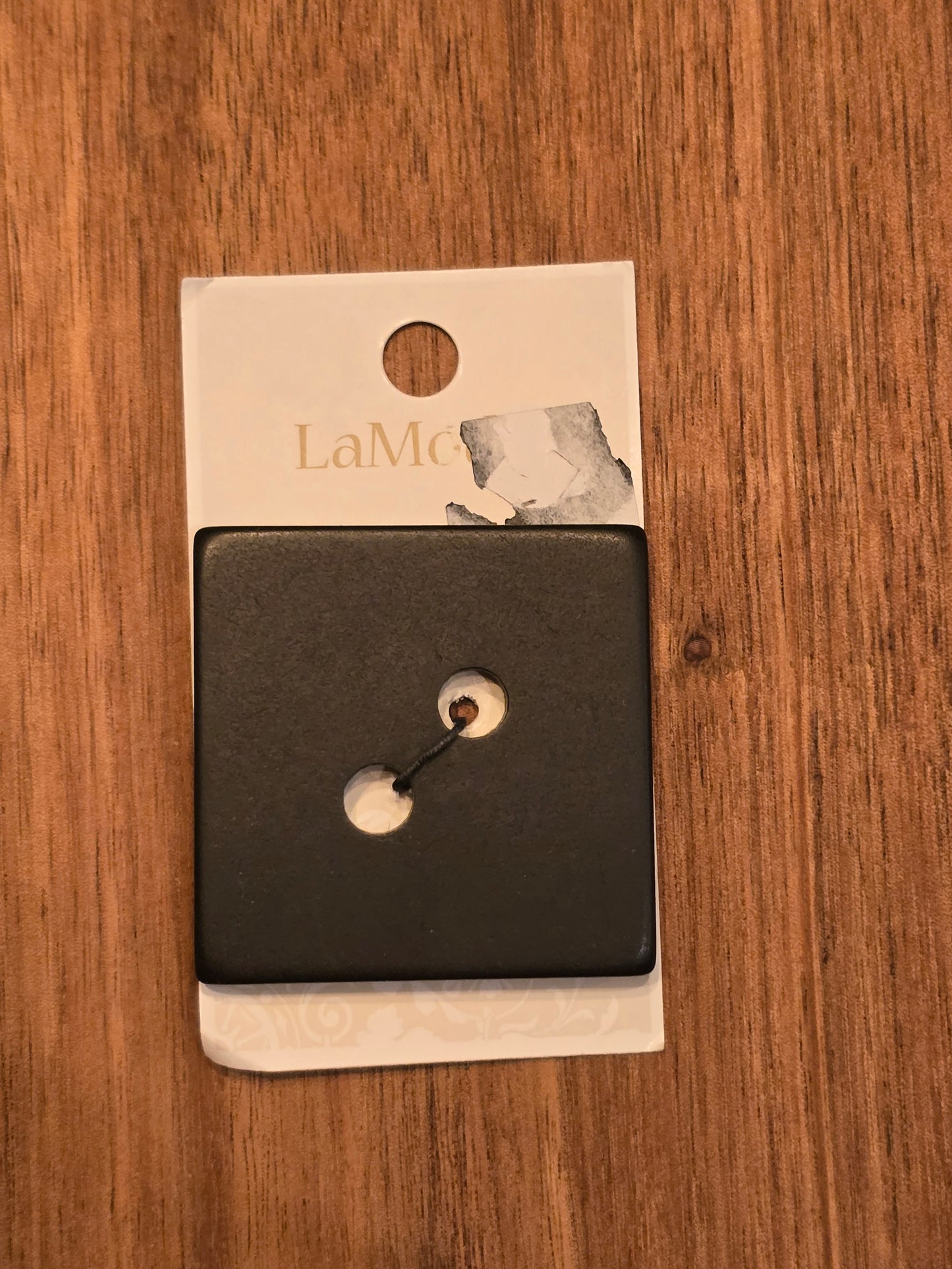 LaMode - Large Black Square Button