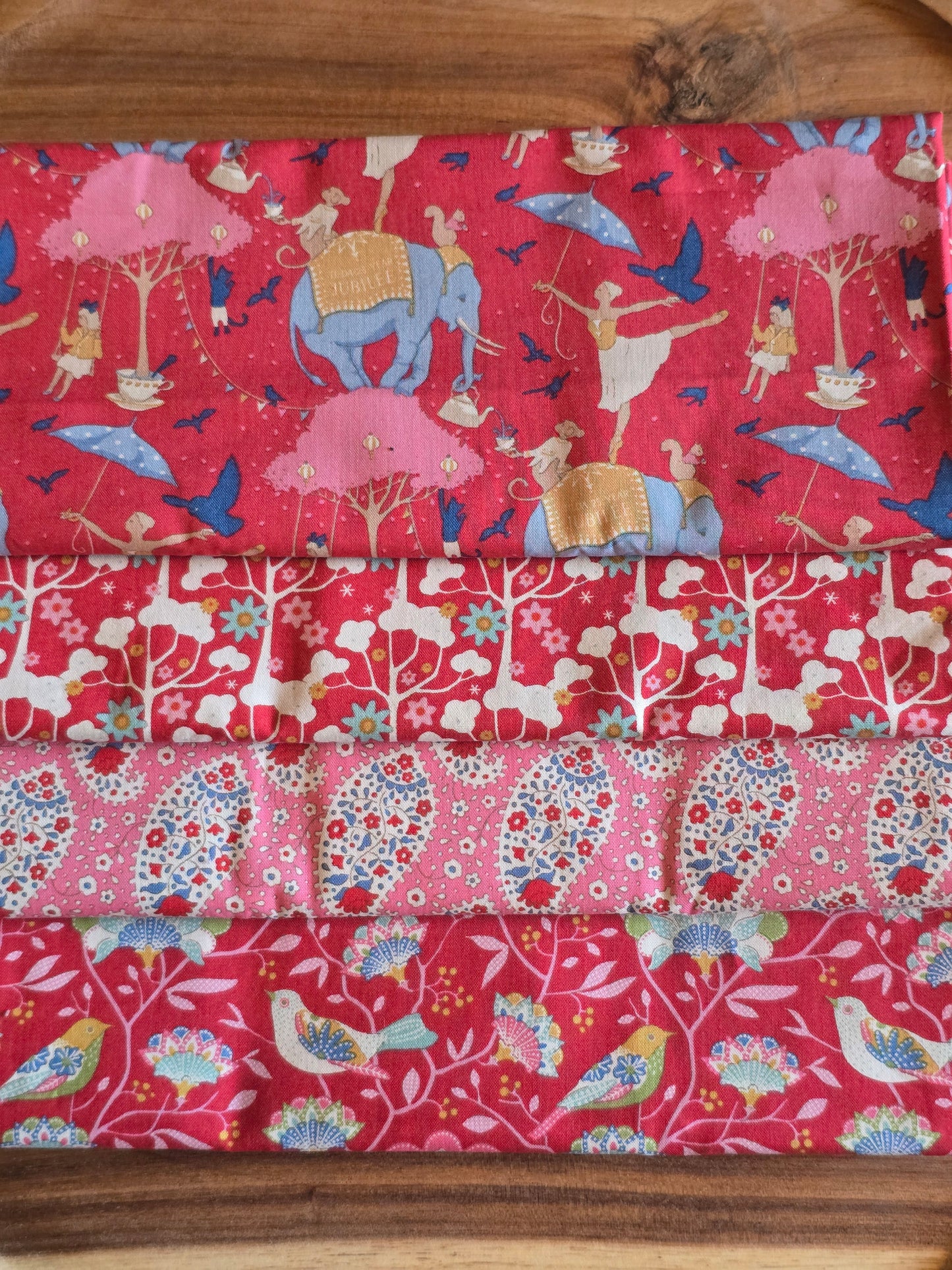 Tilda - Jubilee - Red/Pink - Quilting Fabric - Bundle