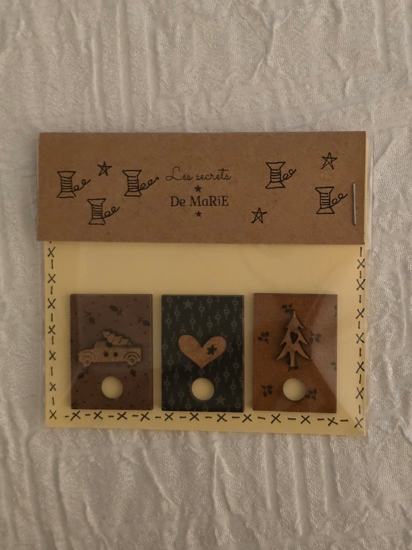 Les Secrets De Marie - Truck, Heart, Tree Thread Holders - Nashville Needlework Market 2026