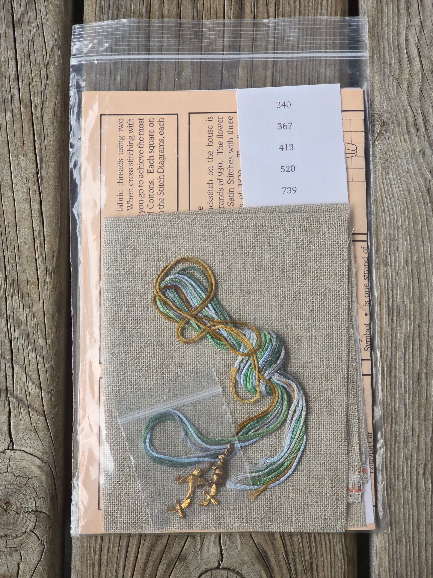 Elizabeth's Designs - Flowers & Friends Stitching Club - Honey Bee House - Cross Stitch Kit