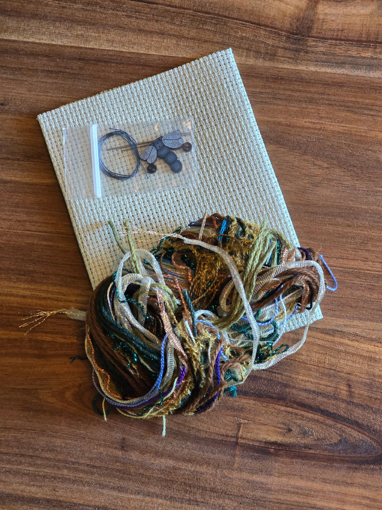 Aidaworks - Stitchin' Fix - Toadally Spring - Cross Stitch Kit