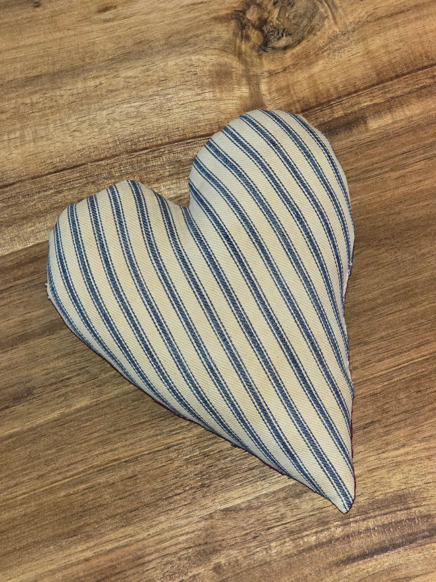 Primitive Heart - Bowl Filler or Pincushion