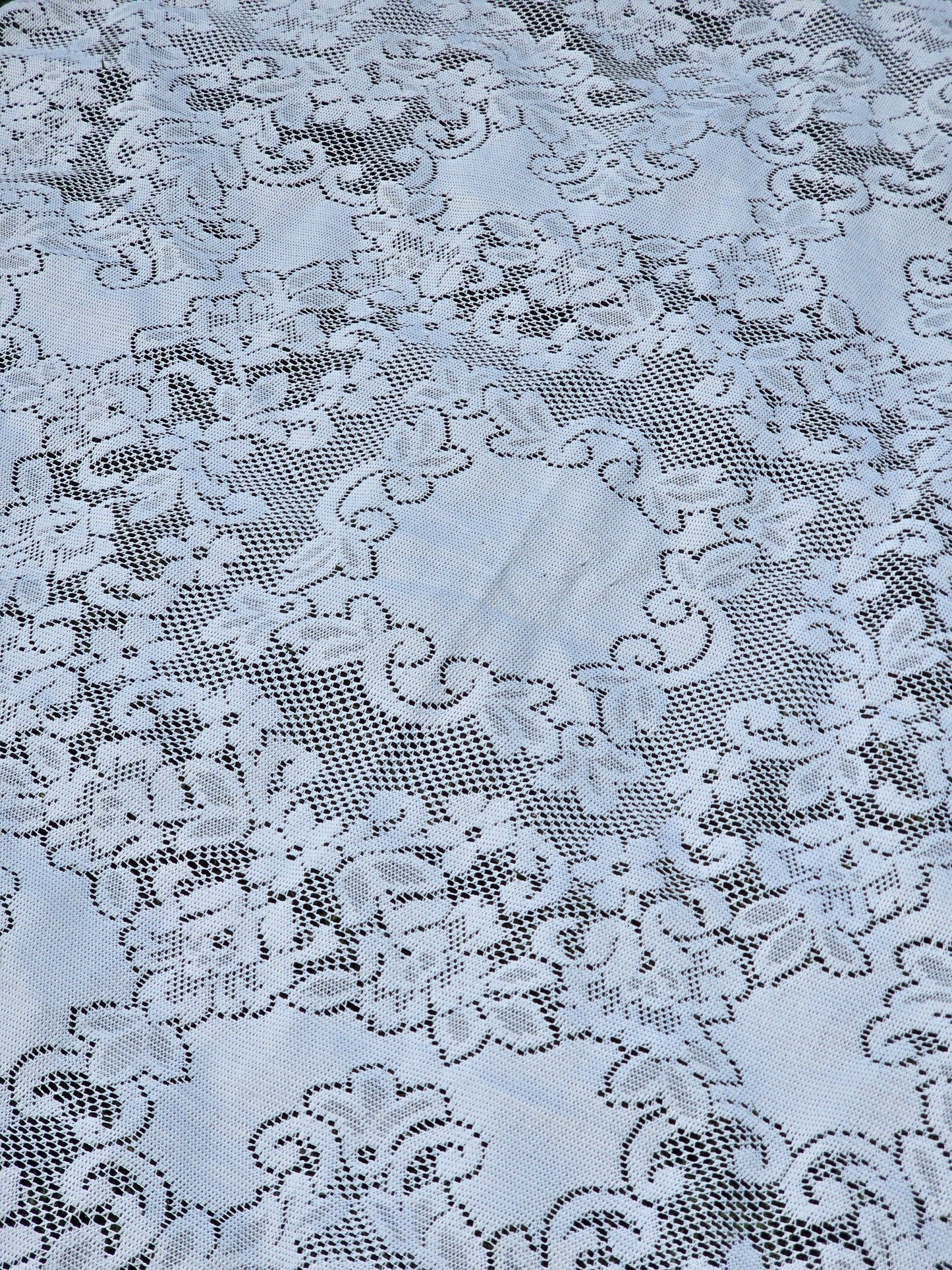 Vintage - Quaker Lace Tablecloth Bundle - 55" Square and 65" Round - Home Decor