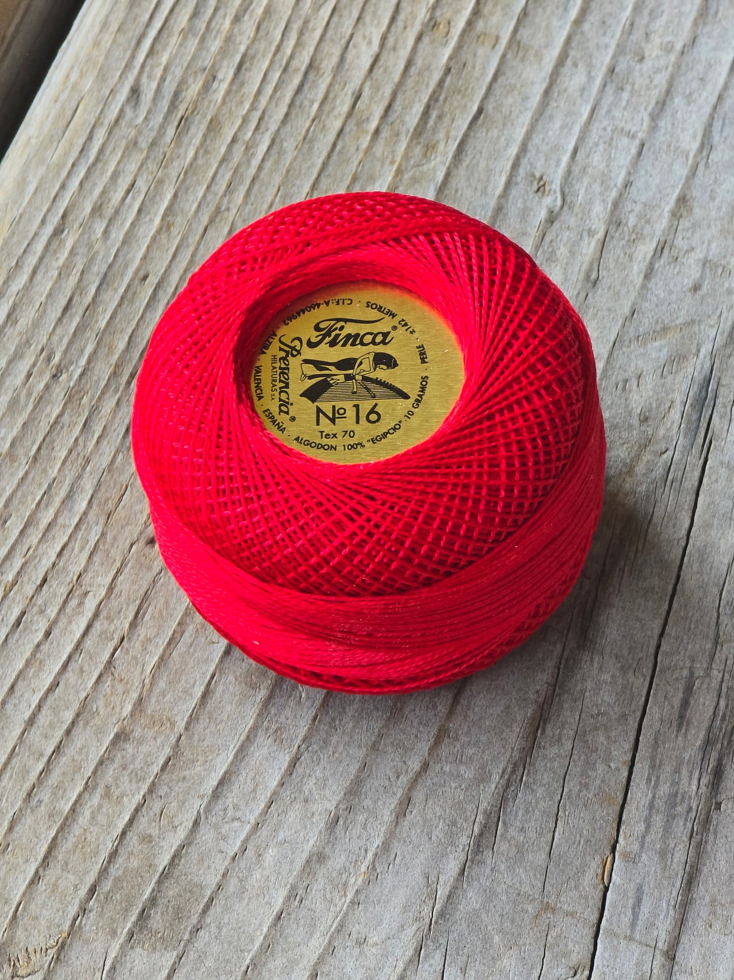 Precencia Perle Finca - Size 16 - 10 Grams - #1902 - Thread