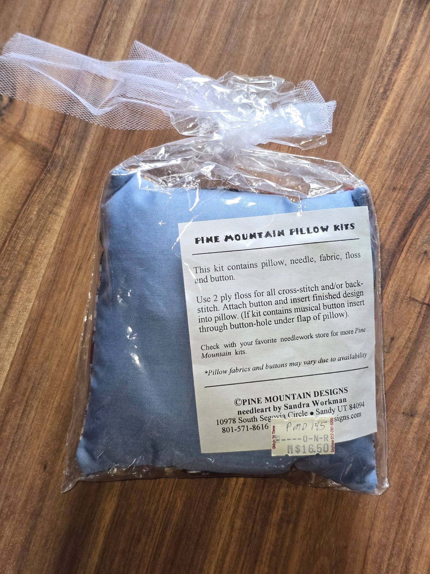 Pine Mountain Designs - Happy Everything - Pillow Kit