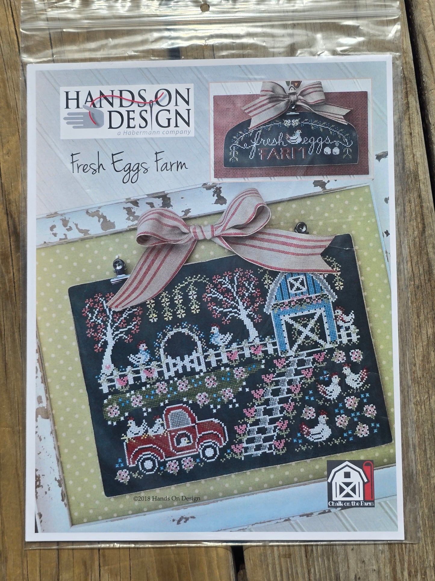 Hands on Design - Fresh Eggs Farm - Cross Stitch Pattern