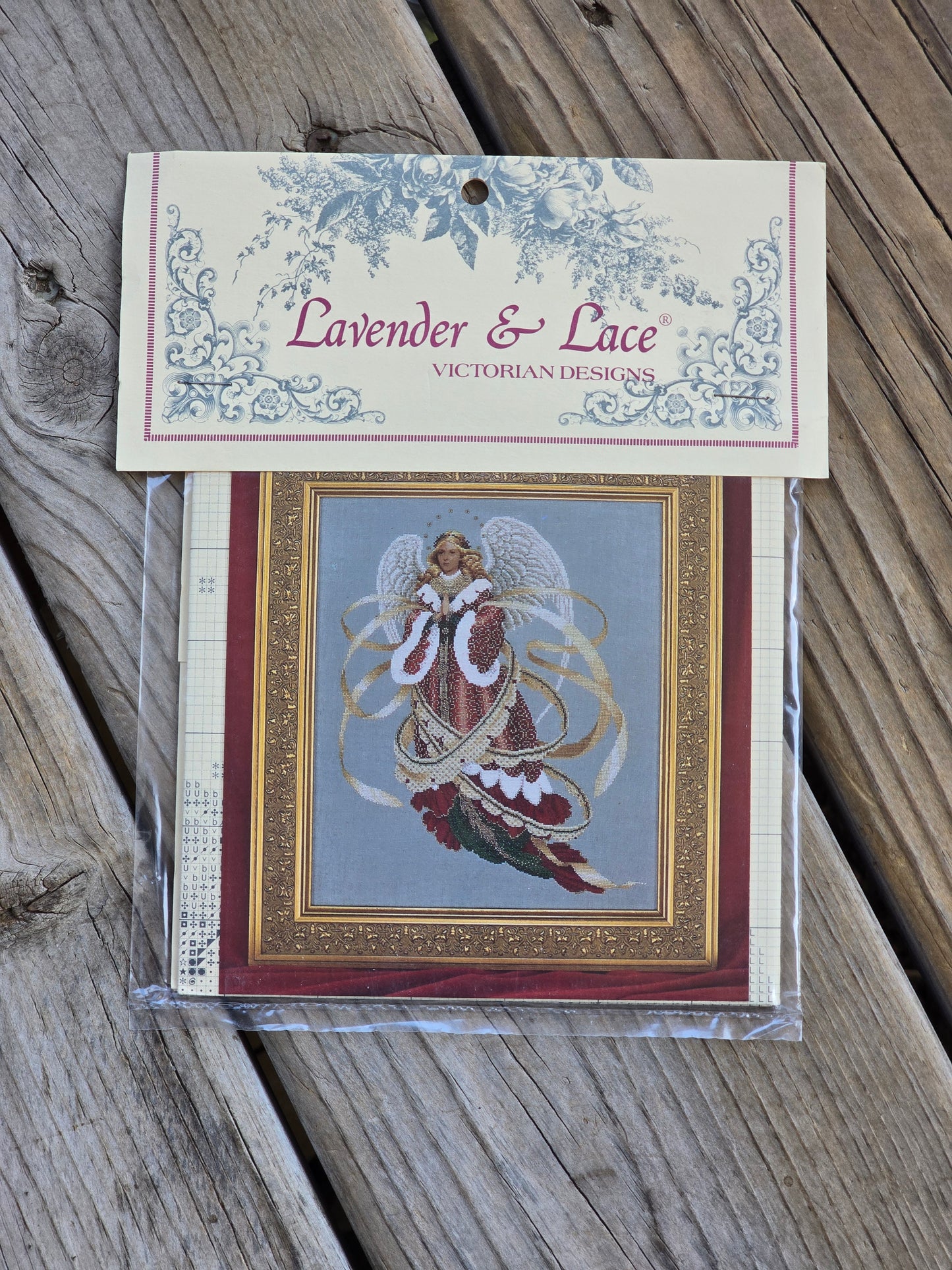 Lavender & Lace - Angel of Christmas - Cross Stitch Pattern