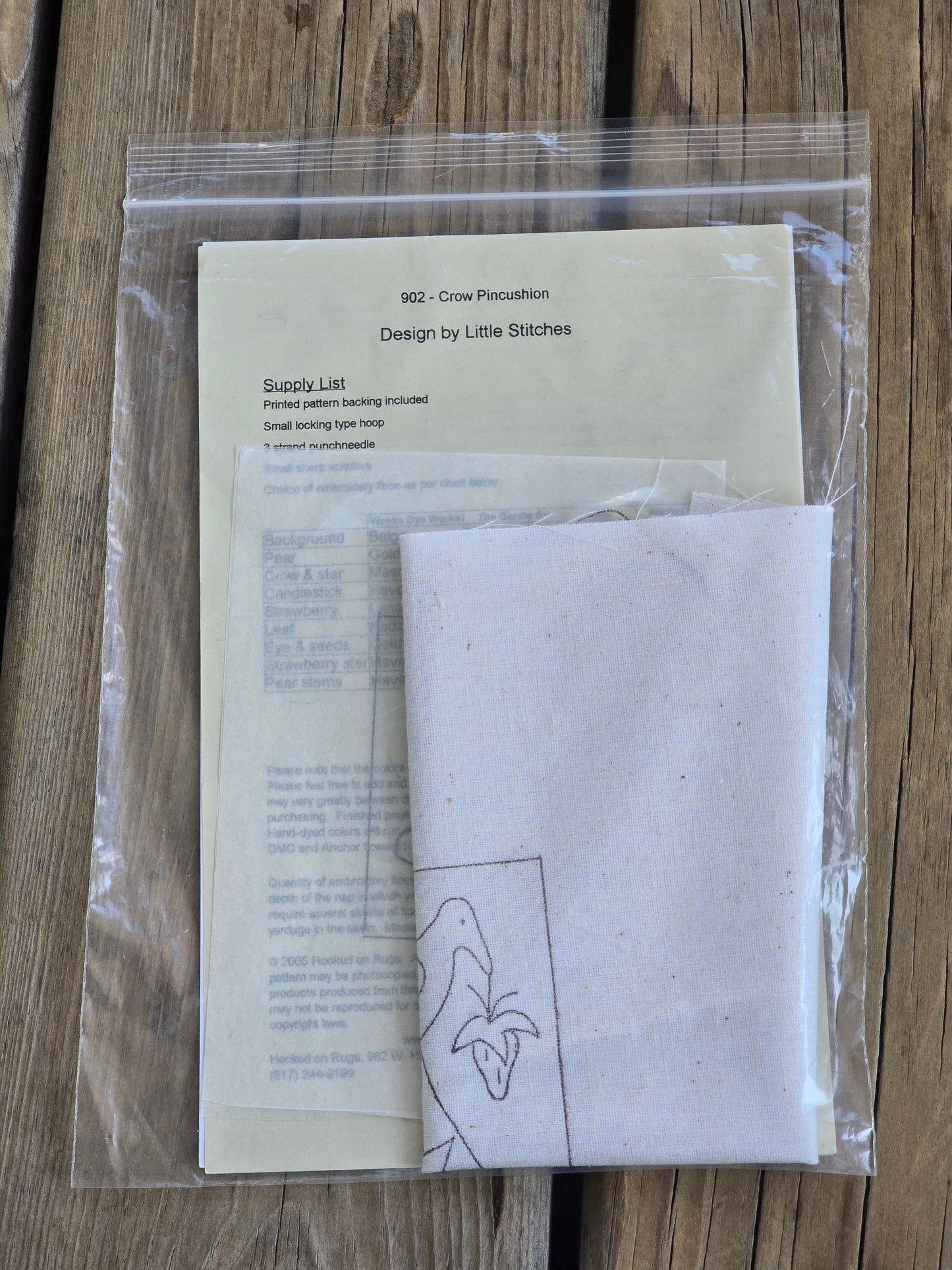 Hooked On Rugs - Little Stitches - Crow Pincushion - Embroidery - Punchneedle Pattern