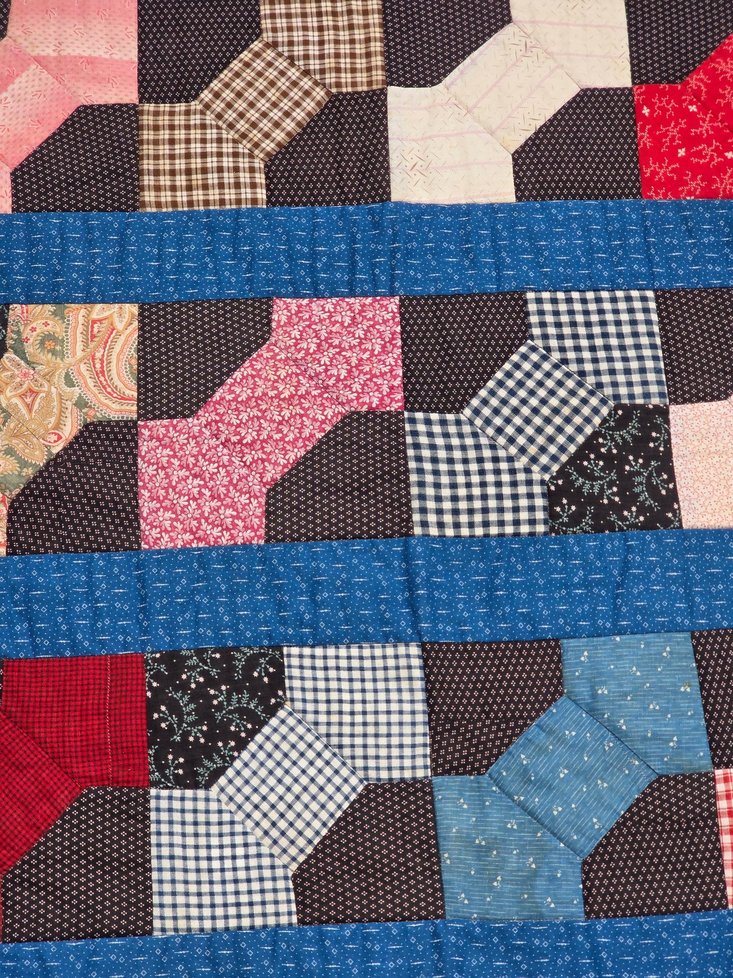 Bowtie - Quilted Wall Hanging - Quilting