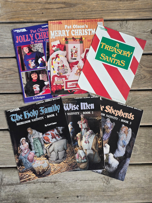 Leisure Arts - Christmas Cross Stitch Pattern - Bundle