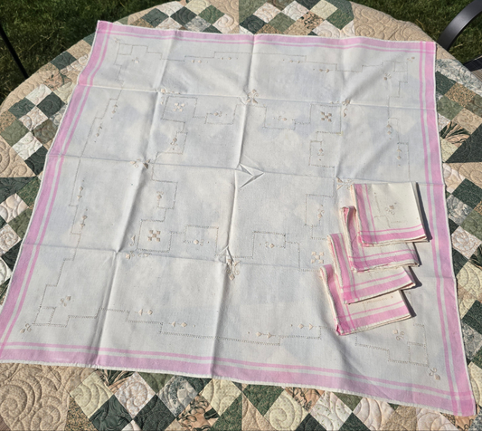 Vintage Cream and Pink Tablecloth and Napkins