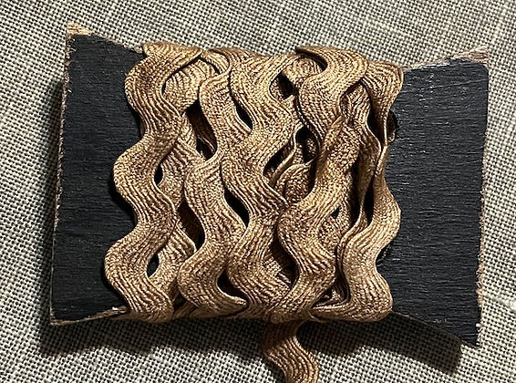 Cotton 1/2" Rick Rack - 3 yards - Truffle Pig