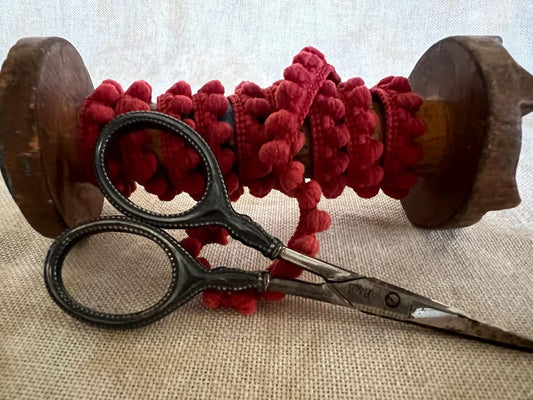 Mini Pom Pom - 1 yard - Mater Samich