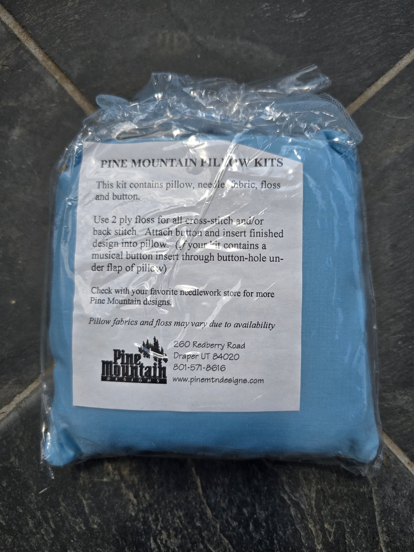 Pine Mountain Designs - August - Pillow Kit