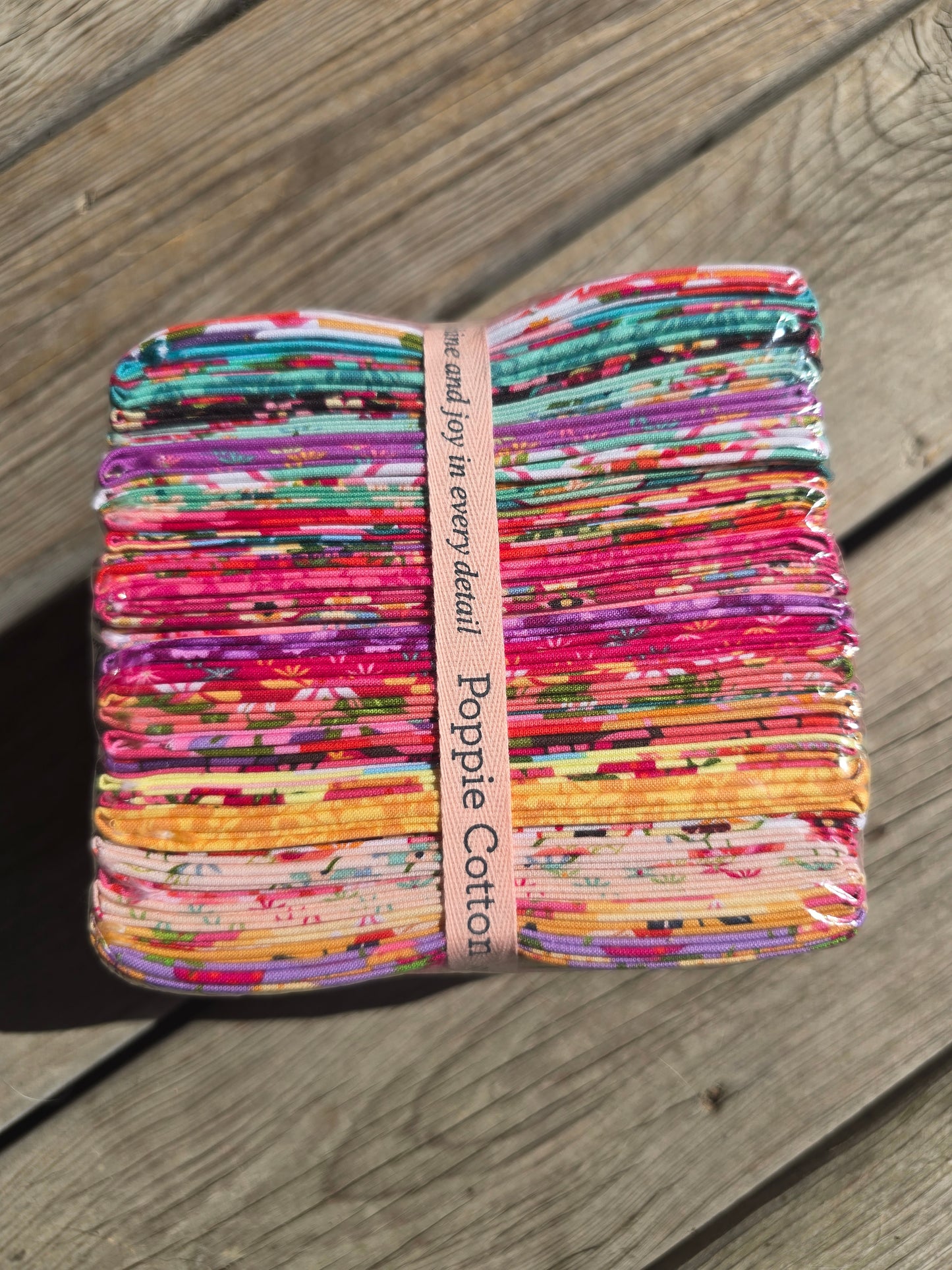 Poppie Cotton - Calico Cowgirls - Fat Quarter Bundle