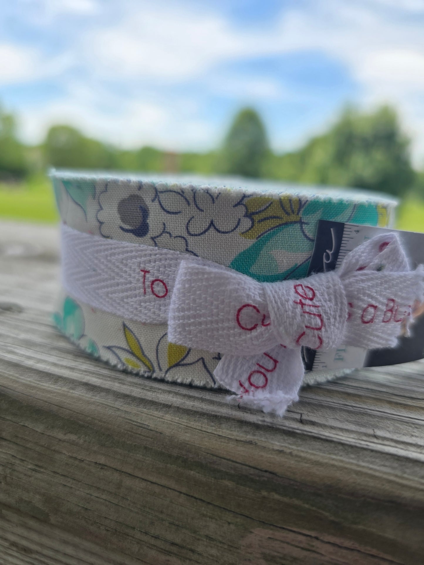Moda - Flour Garden - Quilting Fabric - Honey Bun