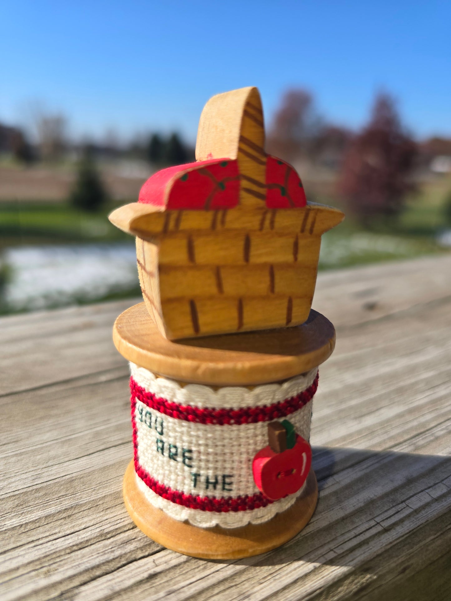 Faithwurks - You Are the Apple of My Eye - Seasonal Spool Decoration