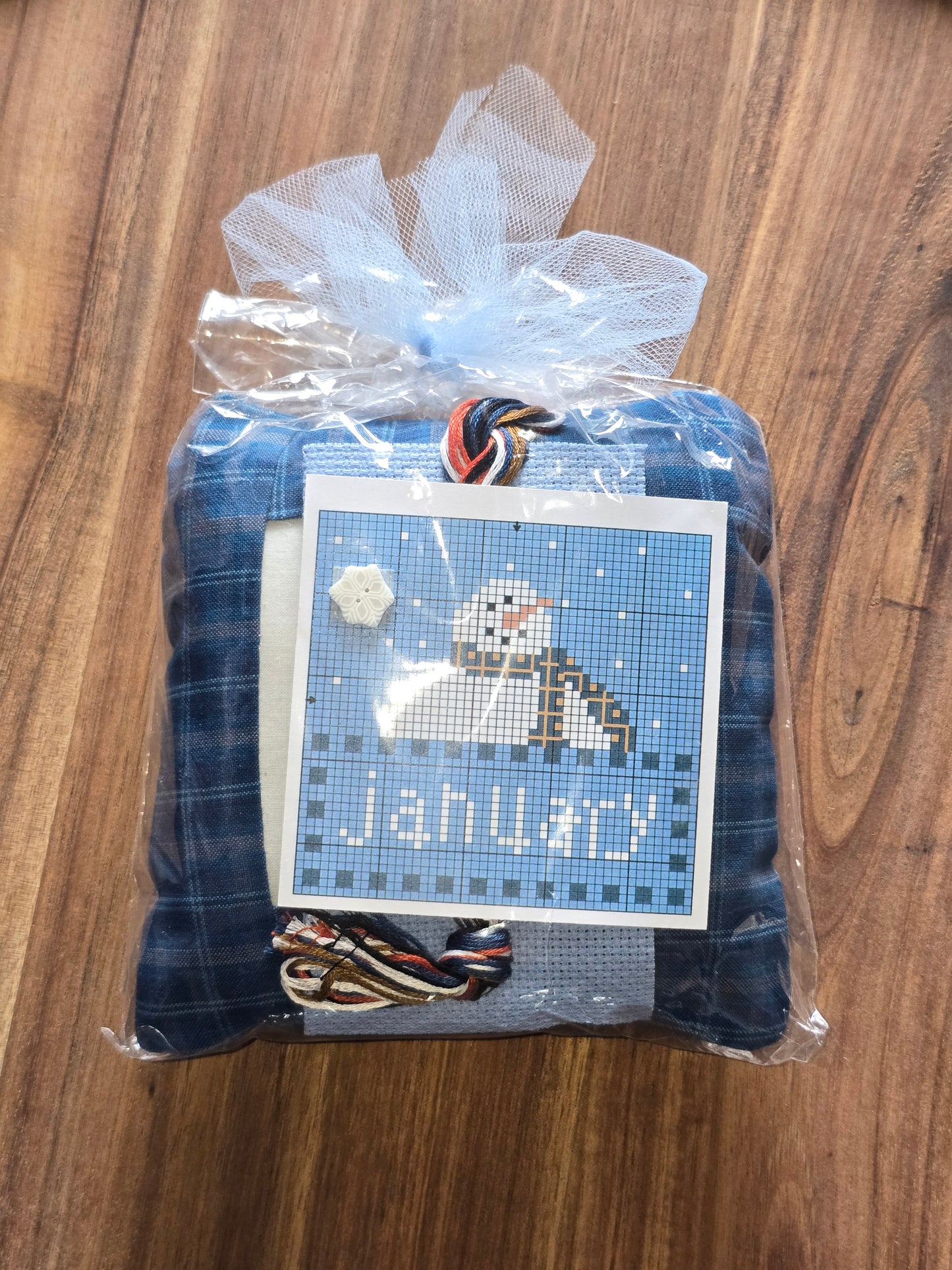 Pine Mountain Designs - January - Pillow Kit
