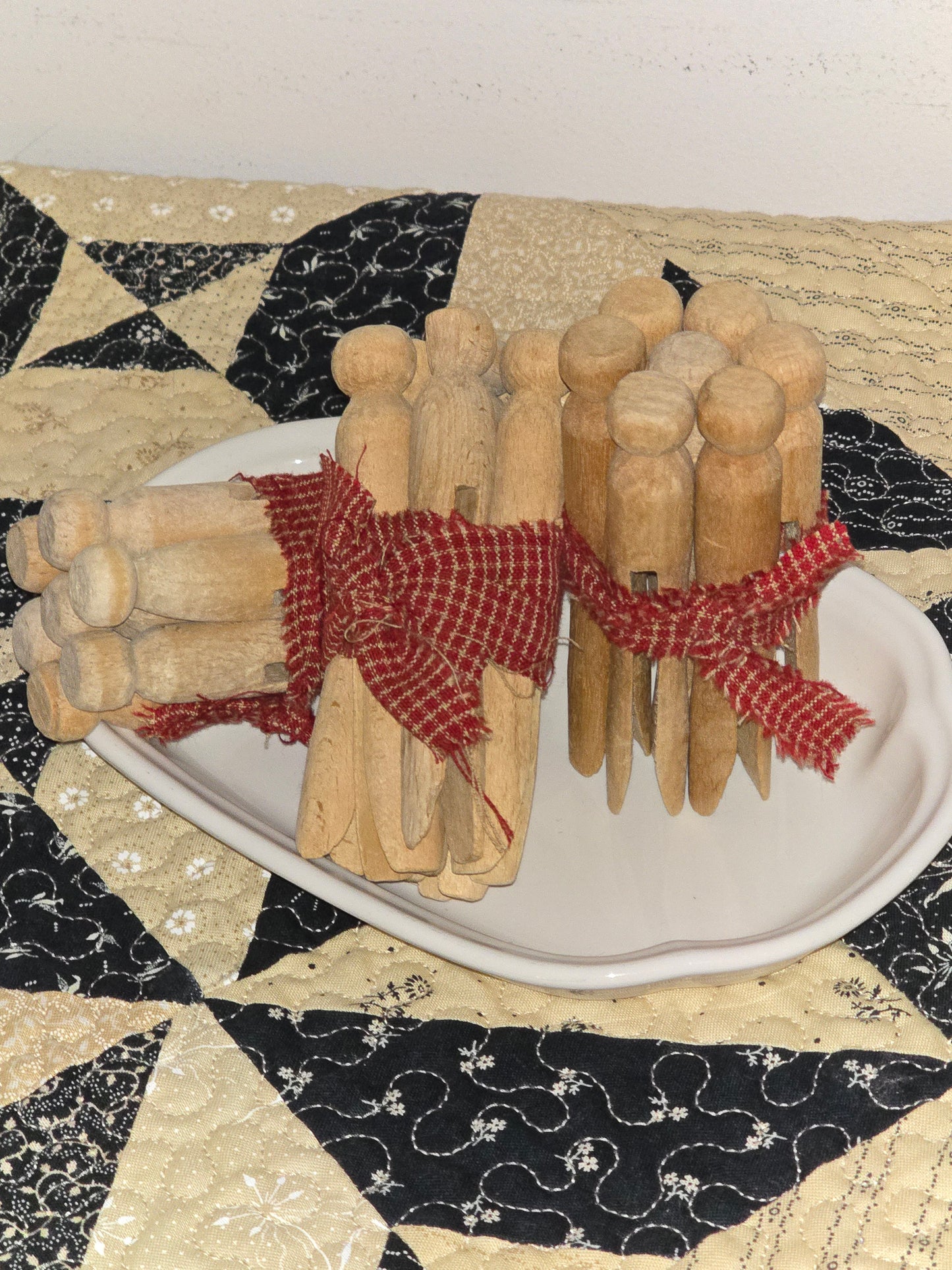 Vintage Wooden Clothespin Bundle - Set of 7 - Home Decor