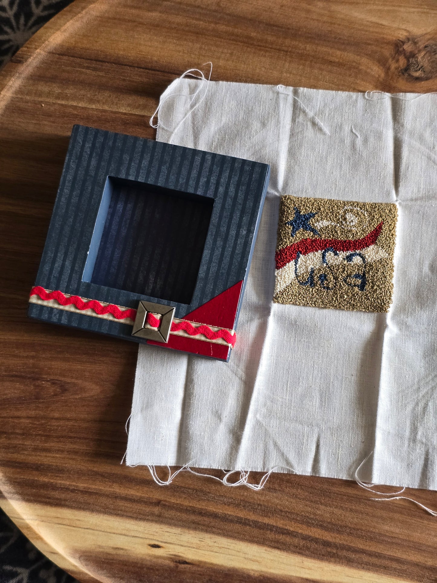 Pine Mountain Designs - Punch & Cookie Club - Snickerdoodles - USA - Punch Needle