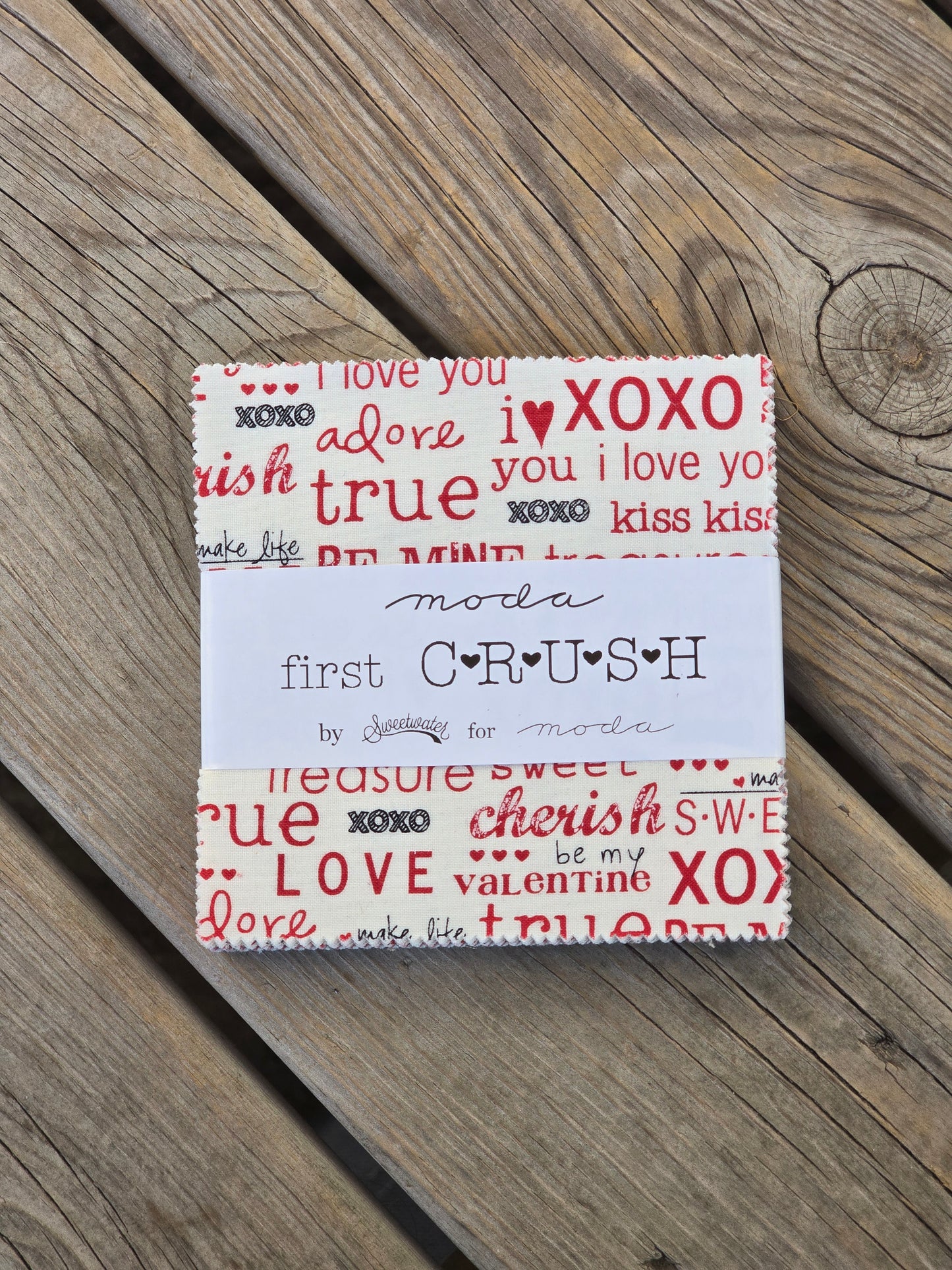 Moda - Sweetwater - First Crush - Charm Pack