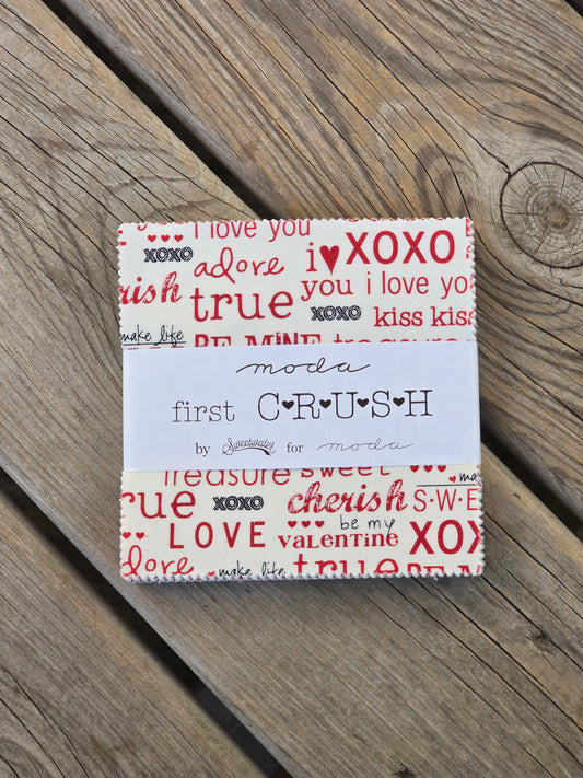 Moda - Sweetwater - First Crush - Charm Pack