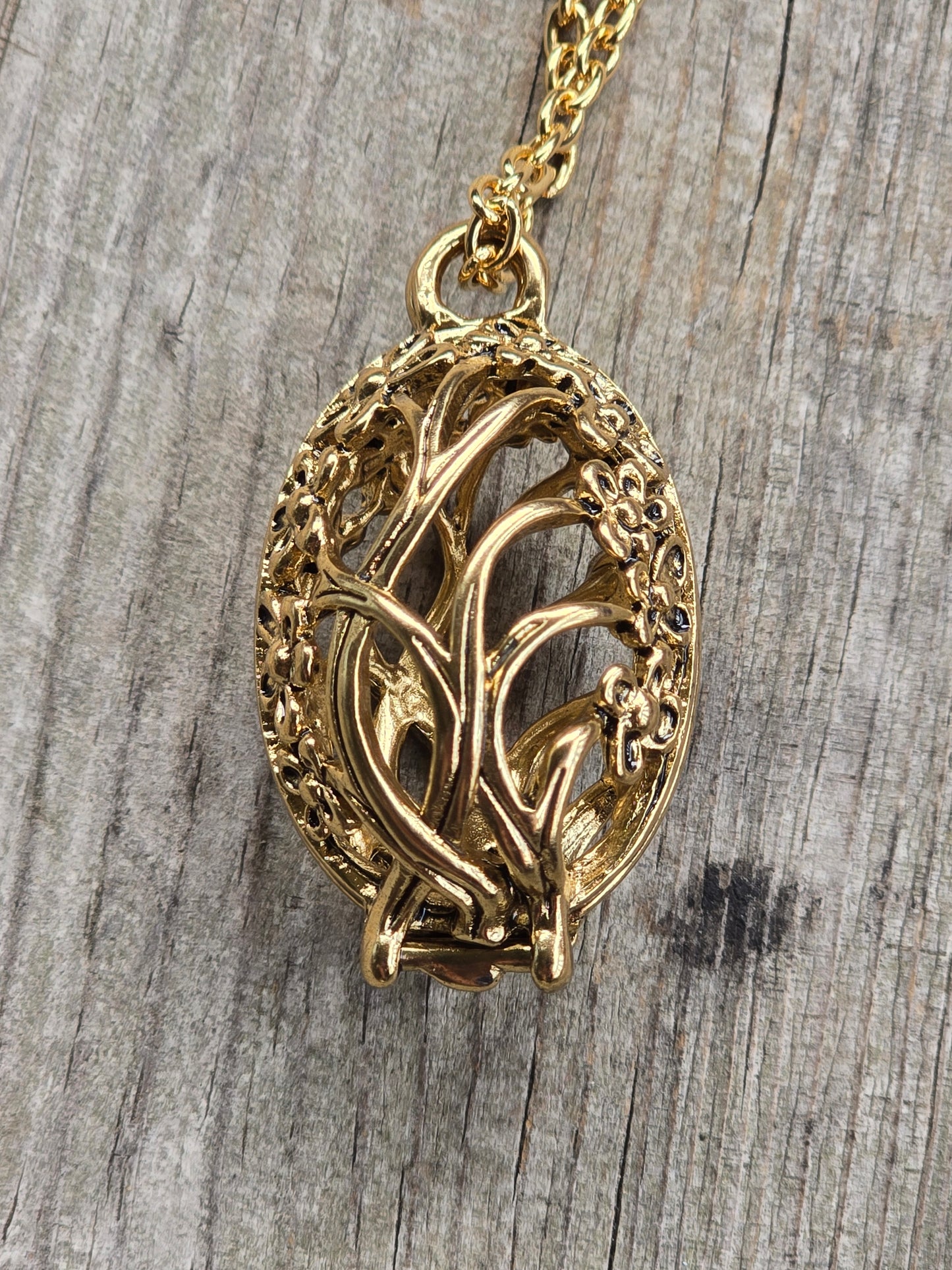 Thimble Holder Necklace - Notions