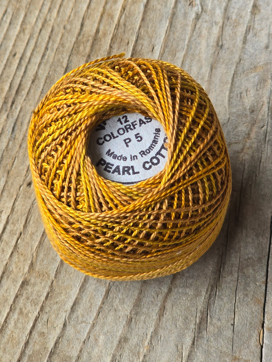 Valdani - Perle Cotton - Hand-Dyed - Size 12 - #P5 - Thread
