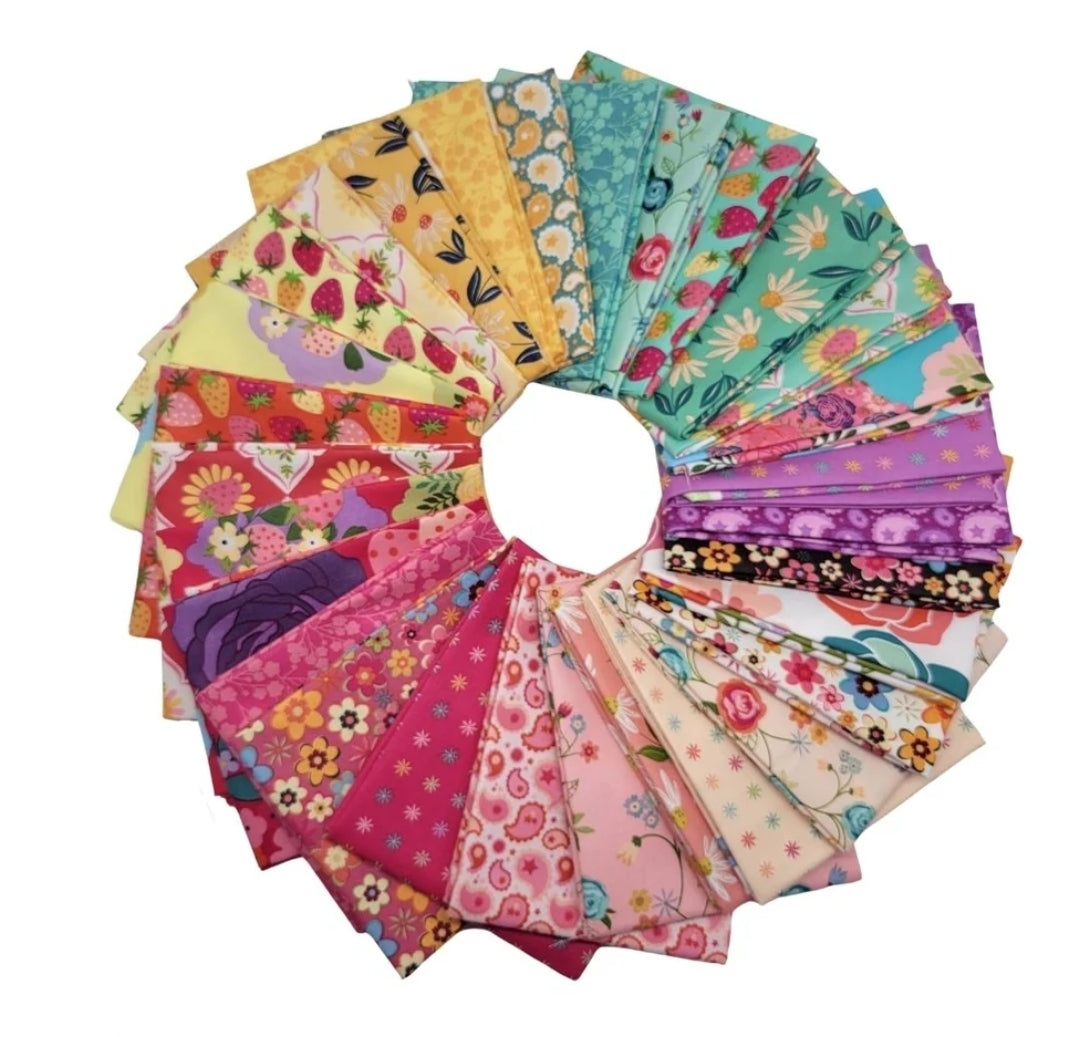 Poppie Cotton - Calico Cowgirls - Fat Quarter Bundle
