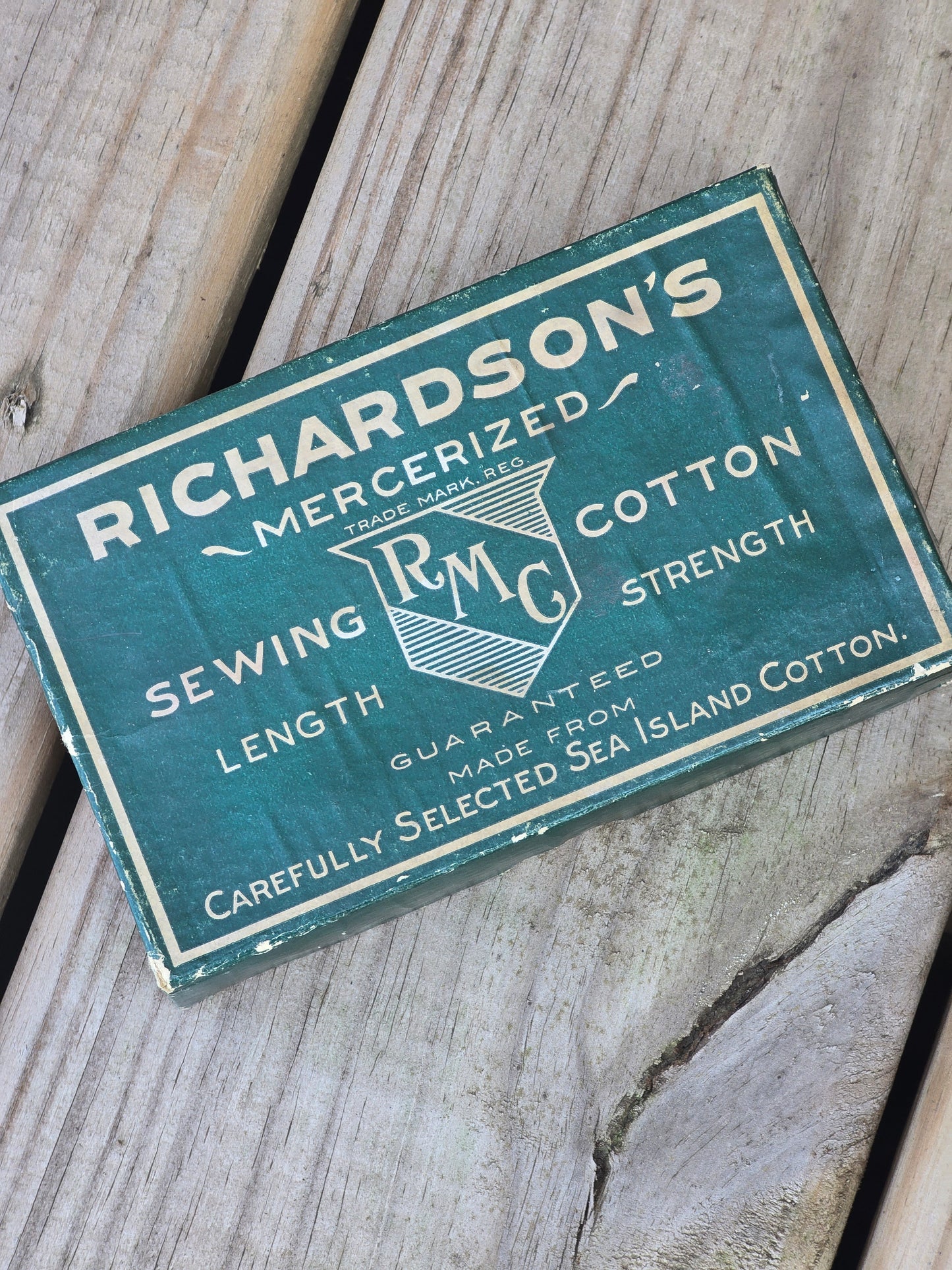 Vintage Box of Richardson's Mercerized Sewing Cotton - Notions