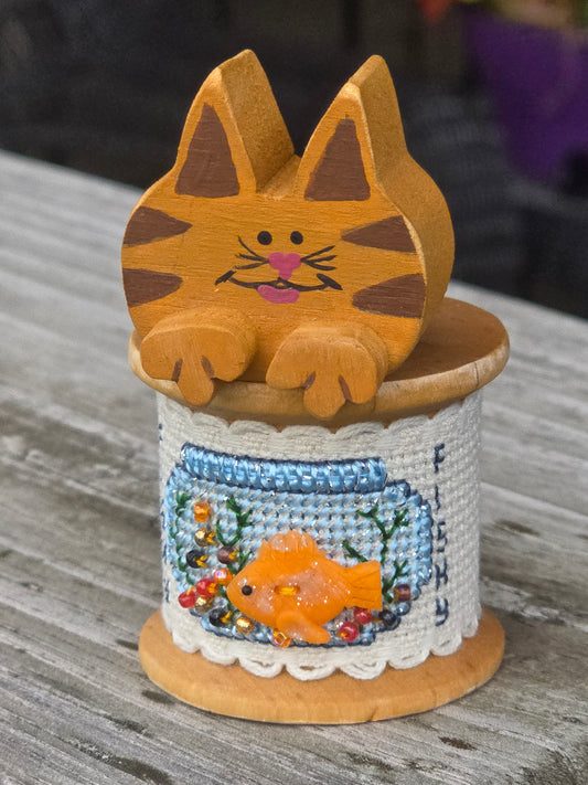 Faithwurks - Here Fishy Fishy - Seasonal Spool Decoration
