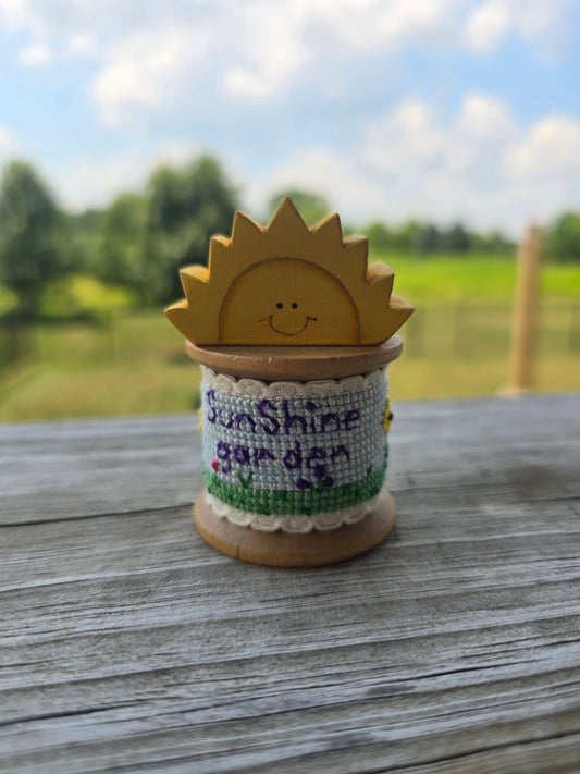 Faithwurks - Sunshine Garden - Seasonal Spool Decoration