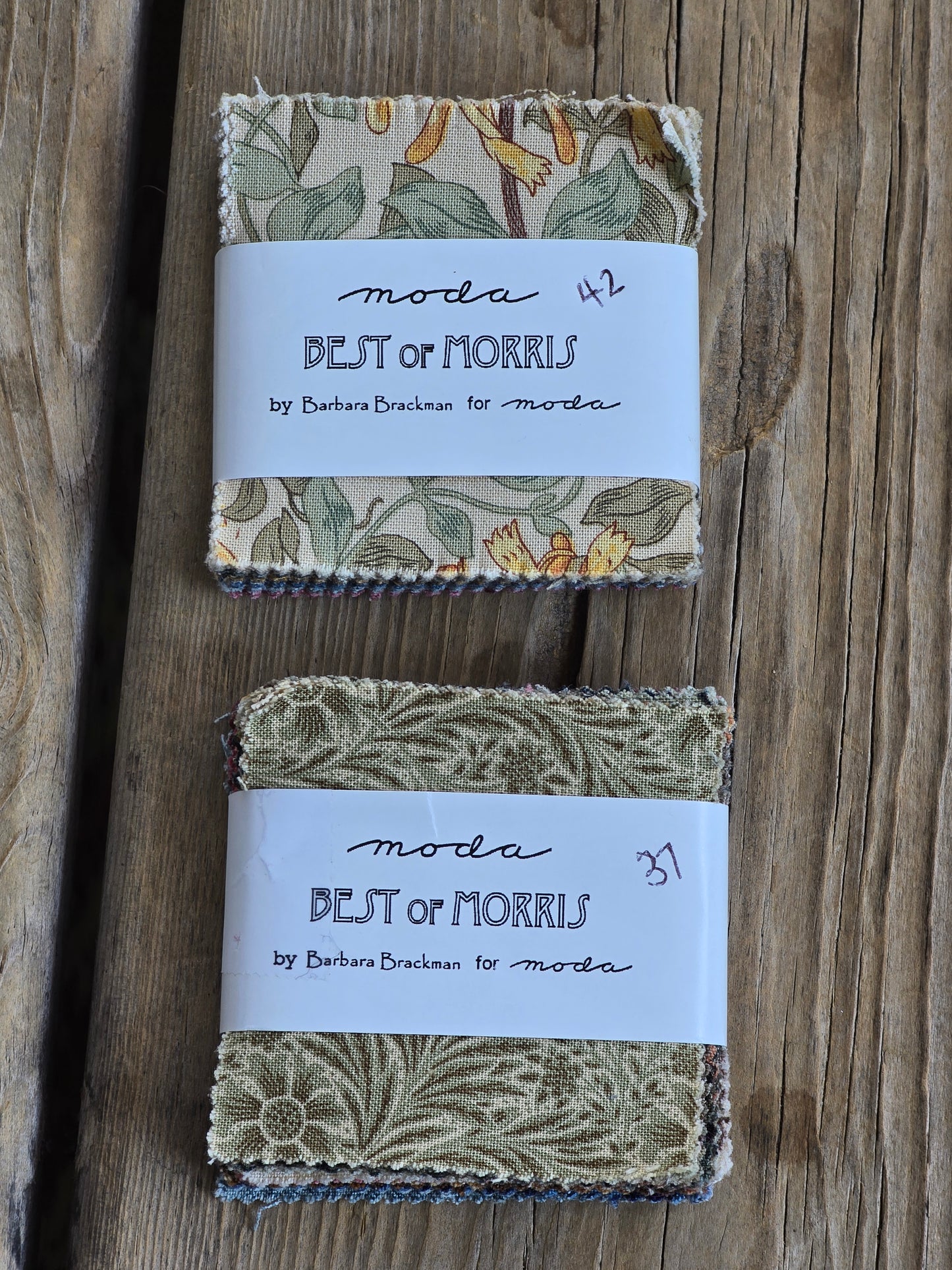Moda - Barbara Brackman - Best of Morris - Quilting Fabric - Mini Charm Pack