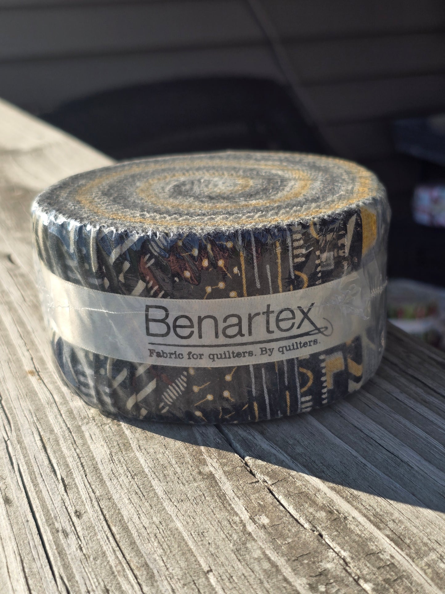 Benartex - Andrea Komninos - Sevilla Mellow Yellow - Quilting Fabric - Jelly Roll