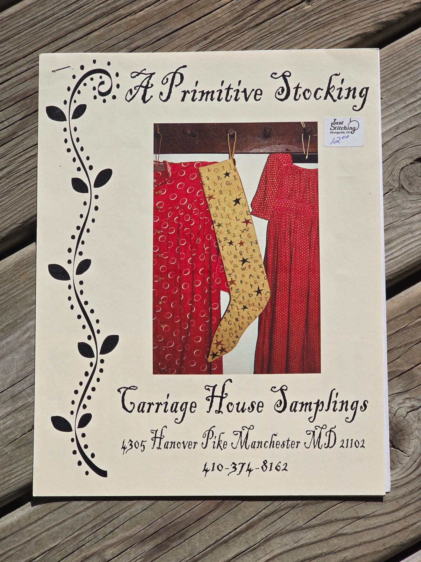 Carriage House Samplings - A Primitive Stocking - Cross Stitch Pattern