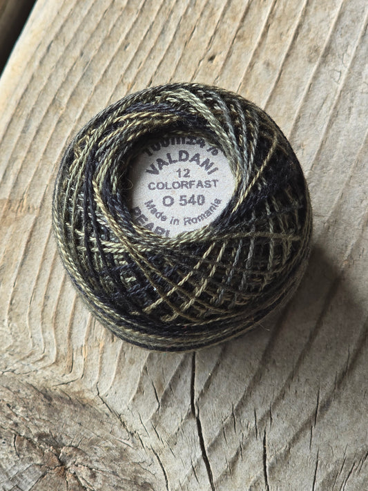 Valdani - Perle Cotton - Hand-Dyed - Size 12 - #O540 - Thread