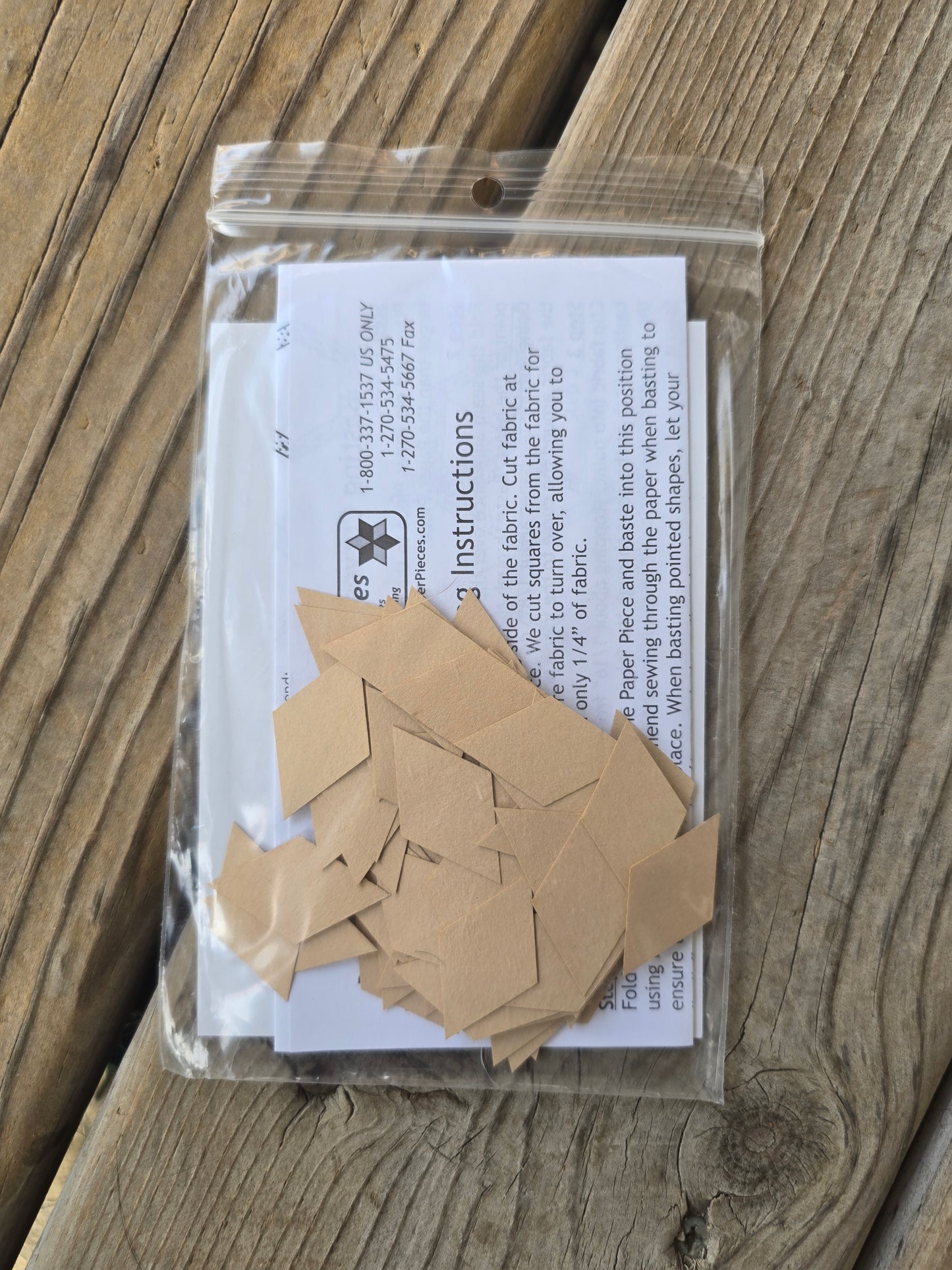 Paper Pieces - 3/4" 6 Point Diamonds - 100 Pieces