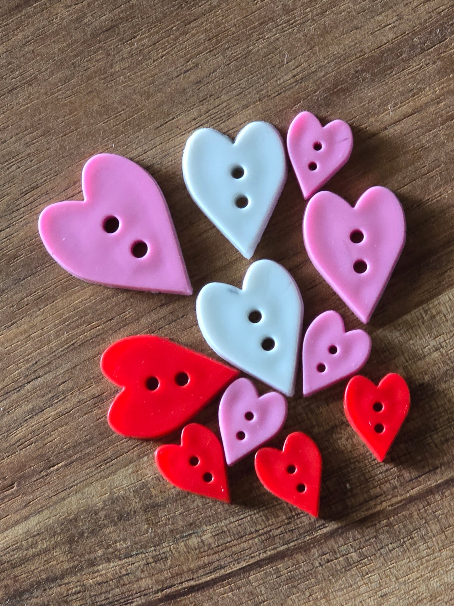 11 Plastic Heart Buttons