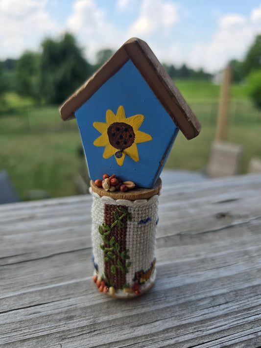 Faithwurks - Birdhouse - Seasonal Spool Decoration
