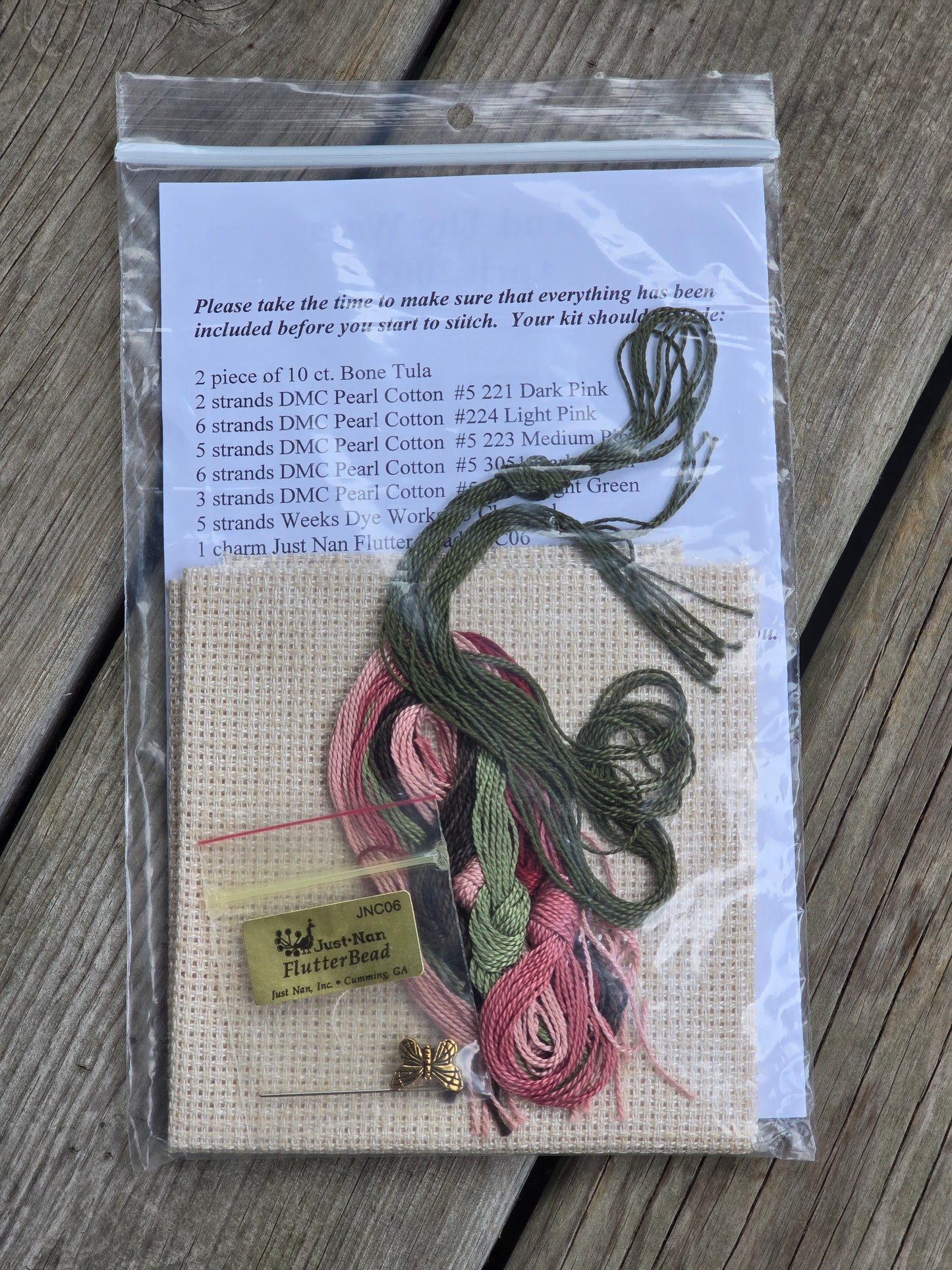 Aidaworks - Stitchin' Fix - Mend Thy Ways - Cross Stitch Kit
